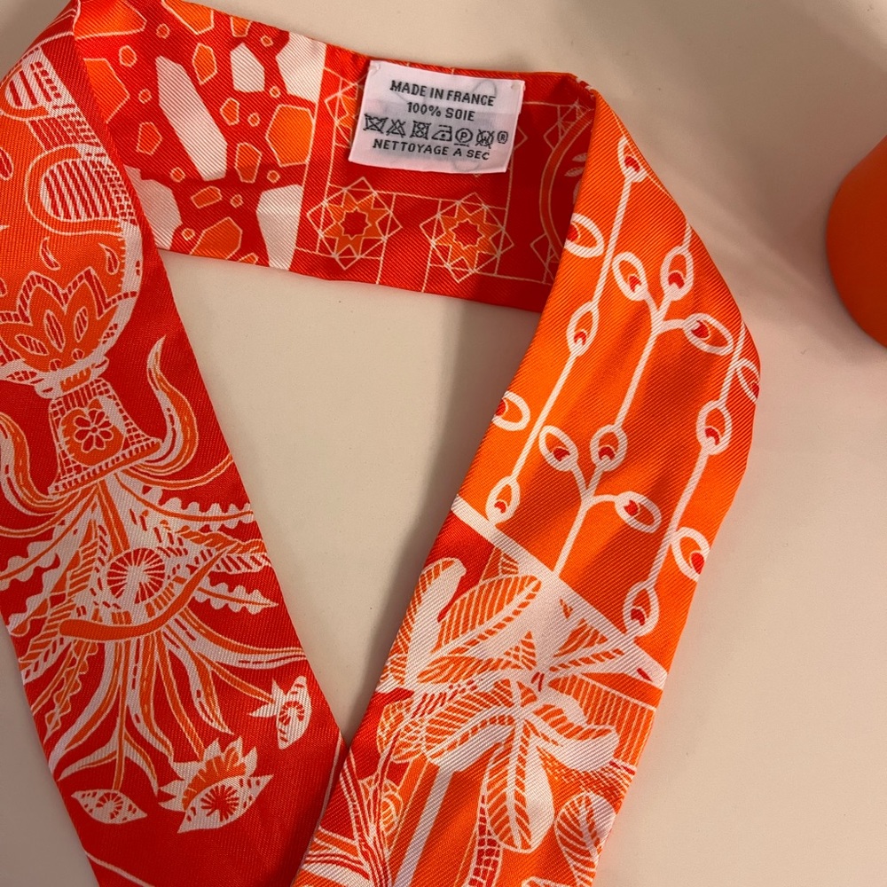 Twilly scarf